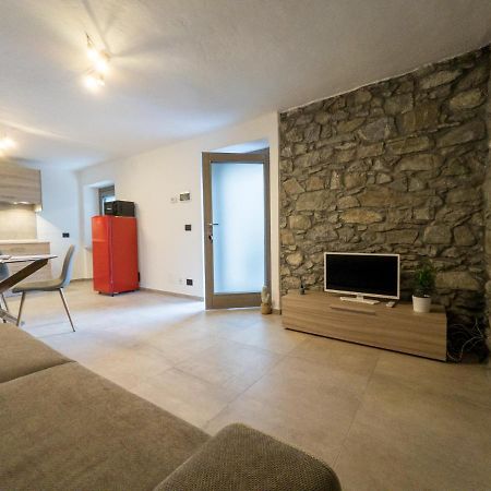 La Maison De Papagran Cir Charvensod-0007 Aosta Luaran gambar