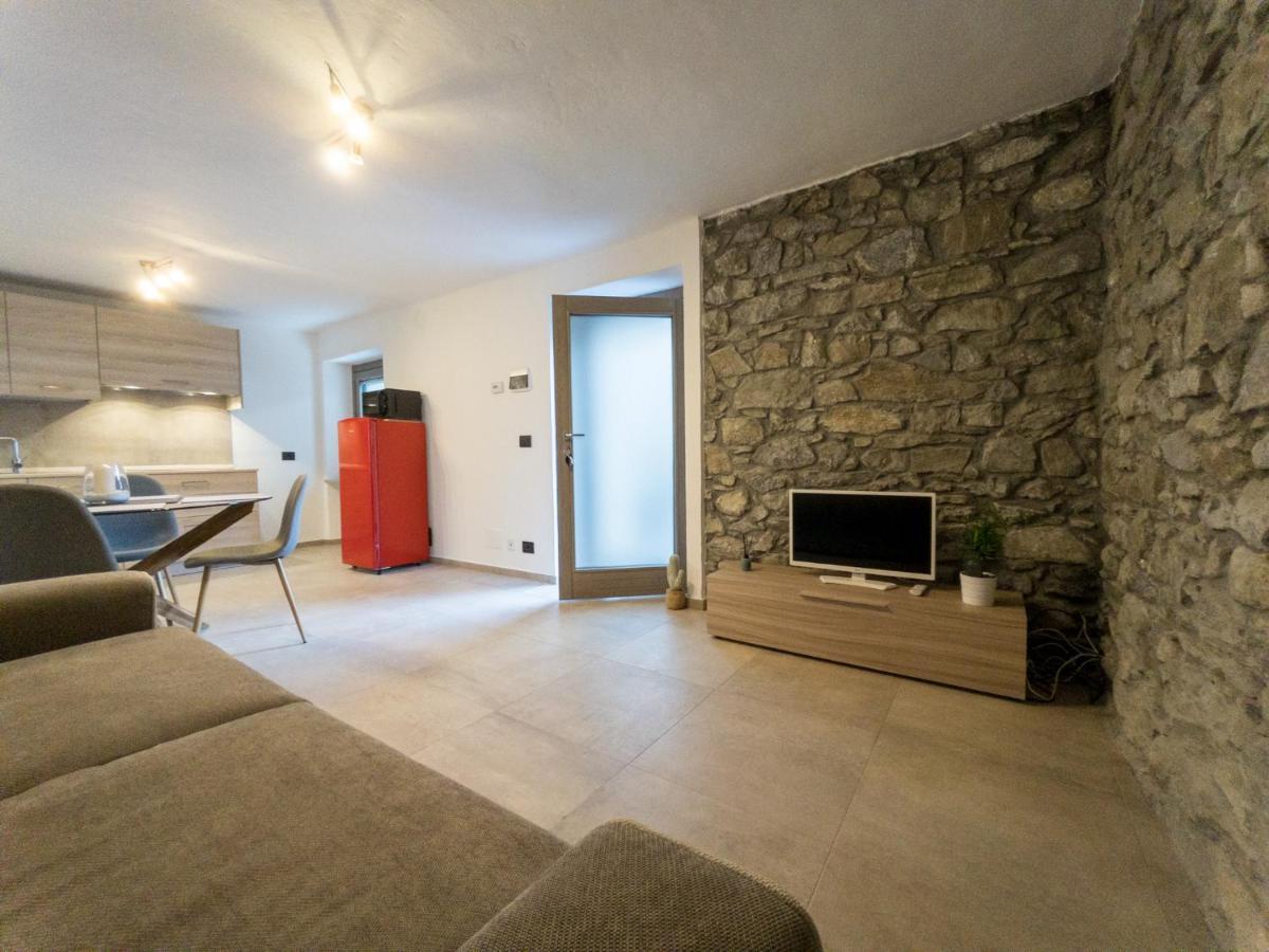 La Maison De Papagran Cir Charvensod-0007 Aosta Luaran gambar