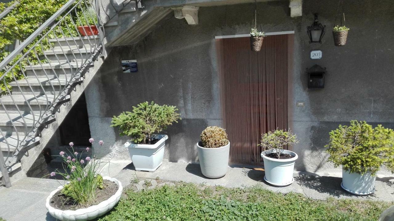 La Maison De Papagran Cir Charvensod-0007 Aosta Luaran gambar